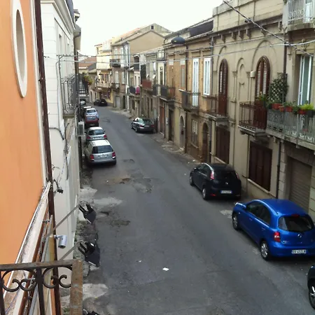 Ξενοδοχείο The Maze Vibo Valentia